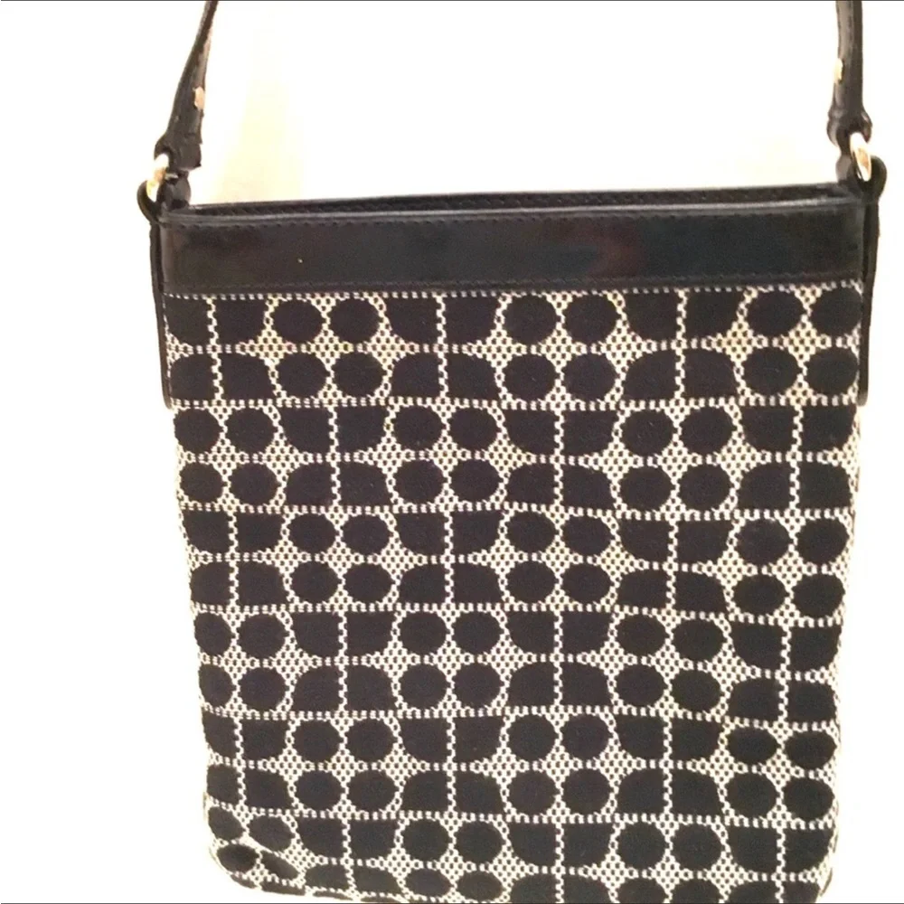 Vintage Kate Spade Dot Noel Crossbody Cream Canvas Patent Trim Classic Retro Bag